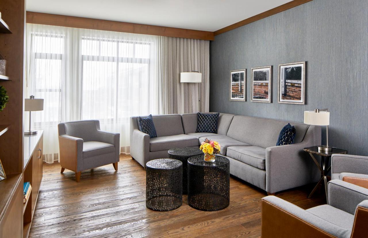 The Hotel Landing Wayzata Esterno foto