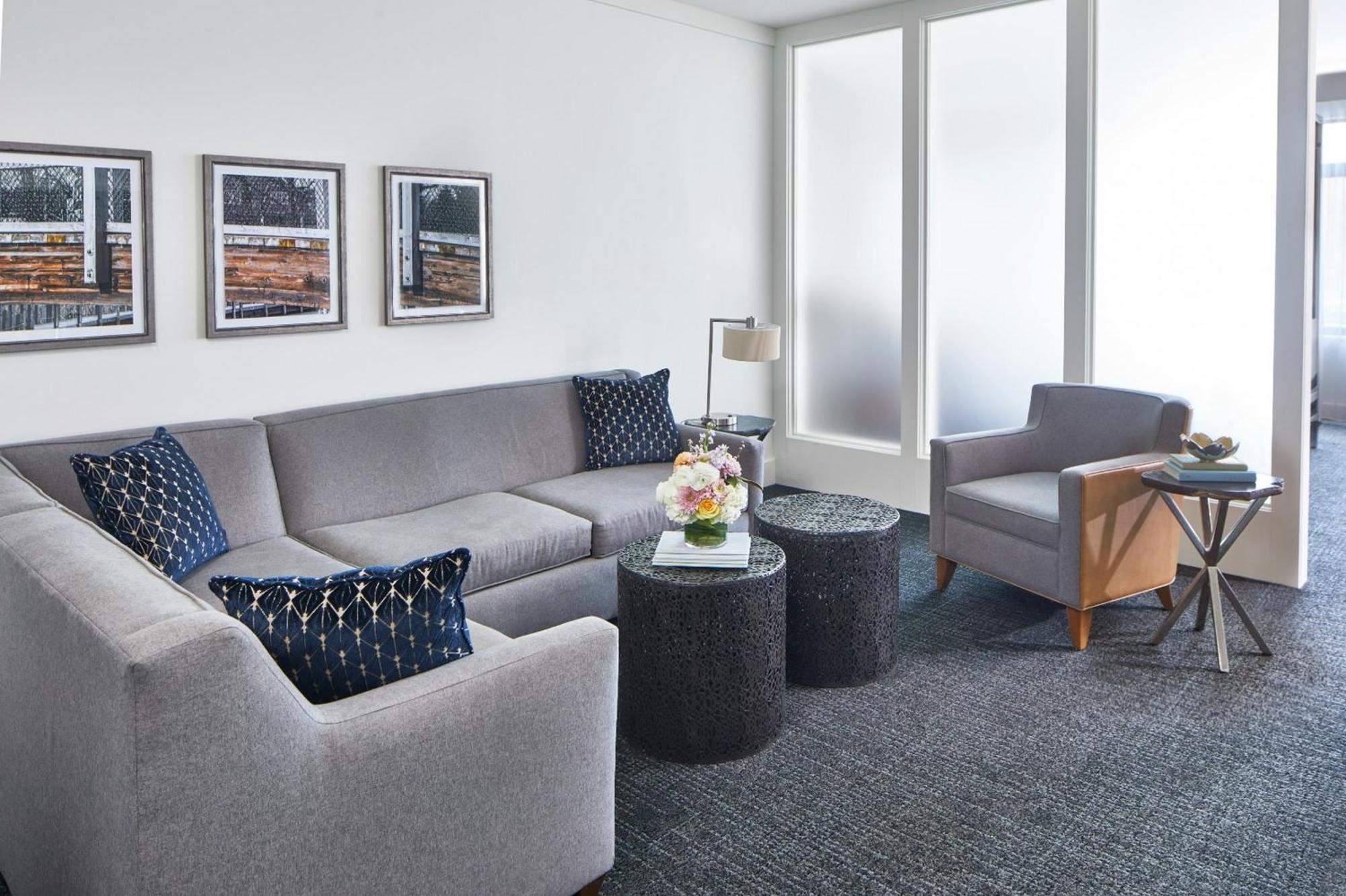 The Hotel Landing Wayzata Esterno foto